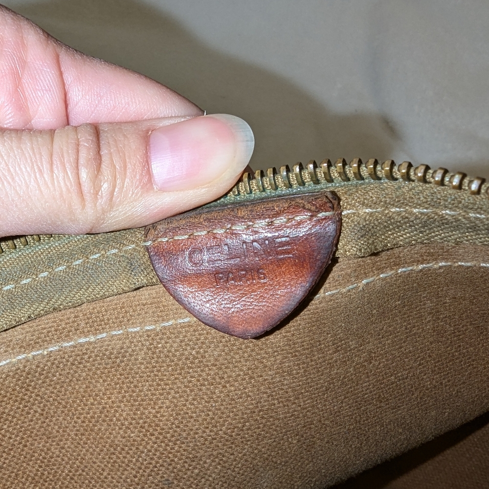 Celine - Vintage Leather Clutch Pouch Bag - Picture 13 of 15